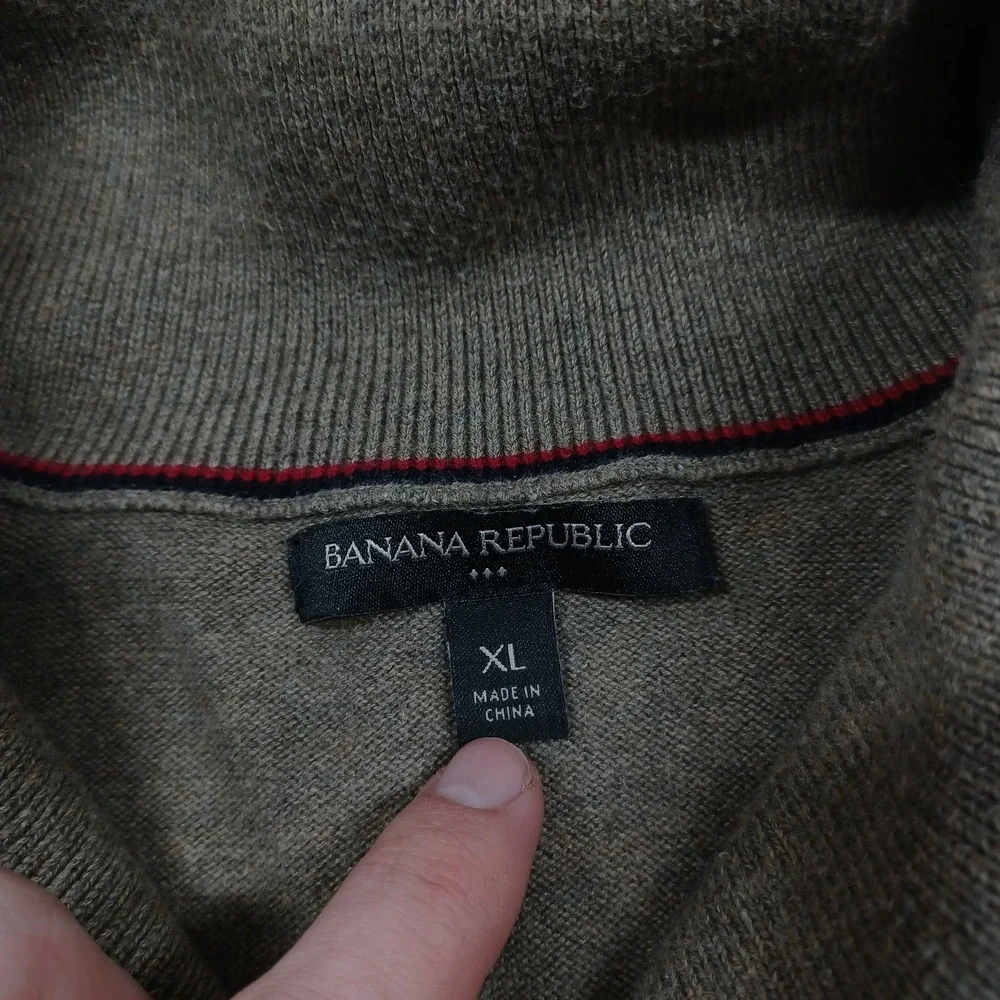 Banana Republic or laundry please