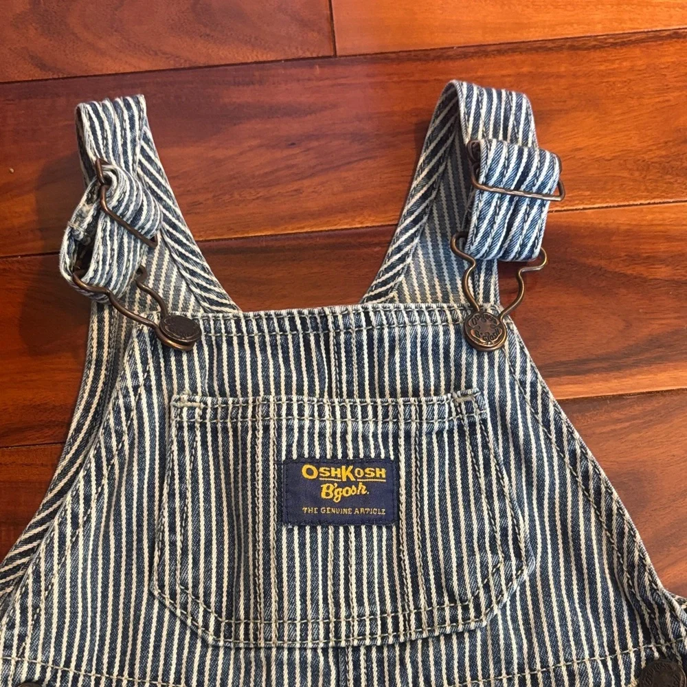 OshKosh Bgosh classic pinstripe