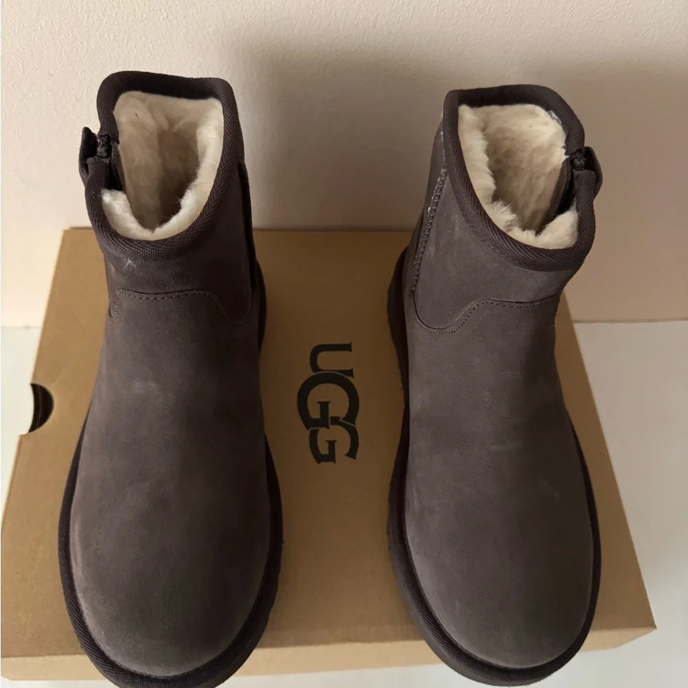 UGG ugg® adri