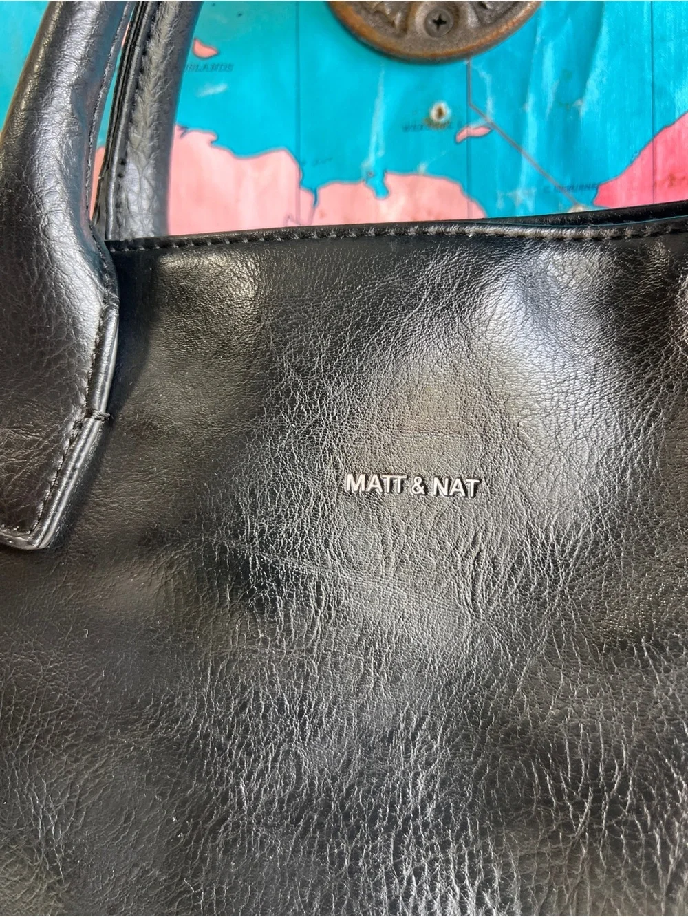 Matt & Nat subtle grain smooth