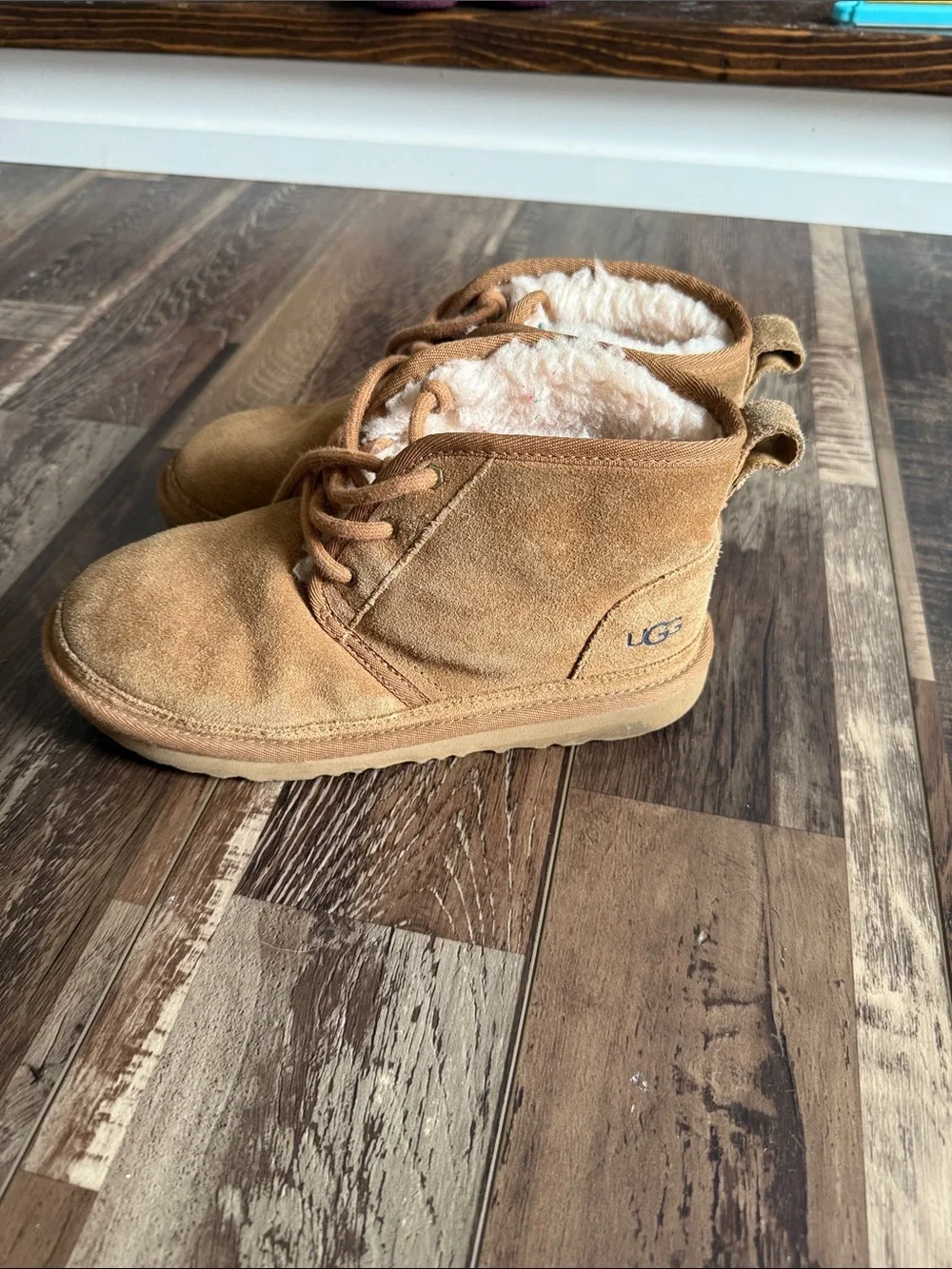 UGG wear everyday ankle