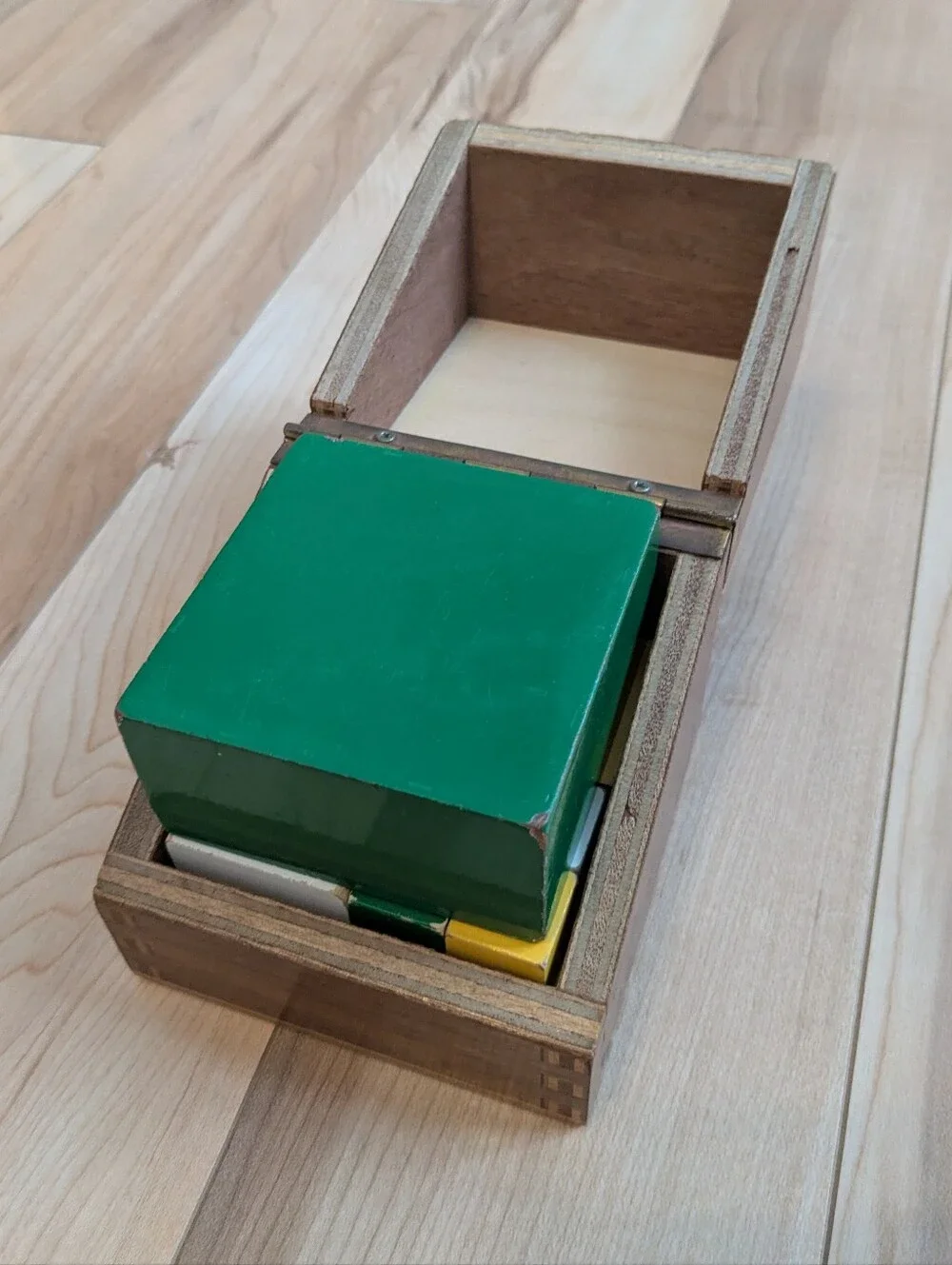 montessori details piece