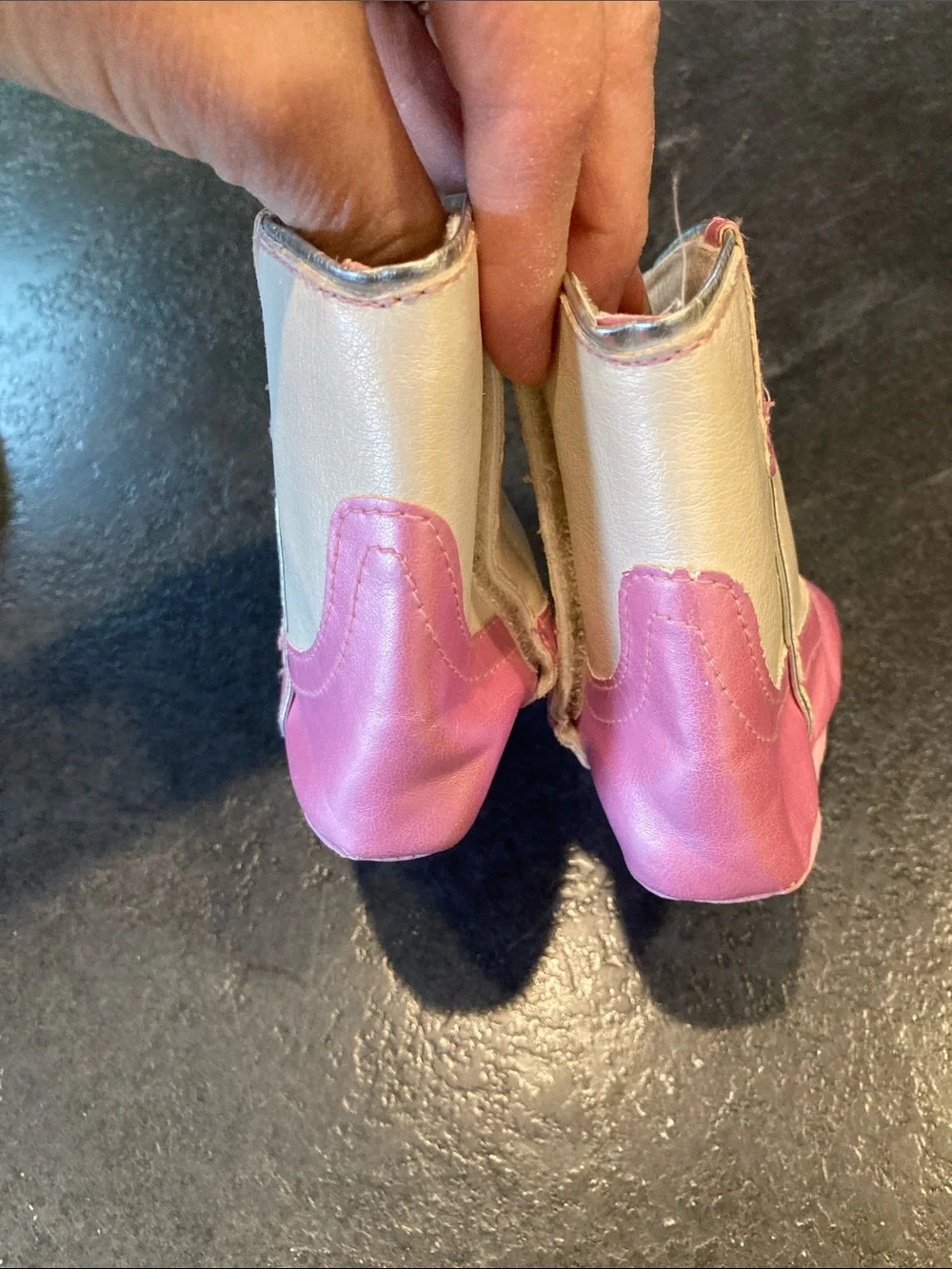 Girls Rising Star cream pink cowboy boots size 6-9 months