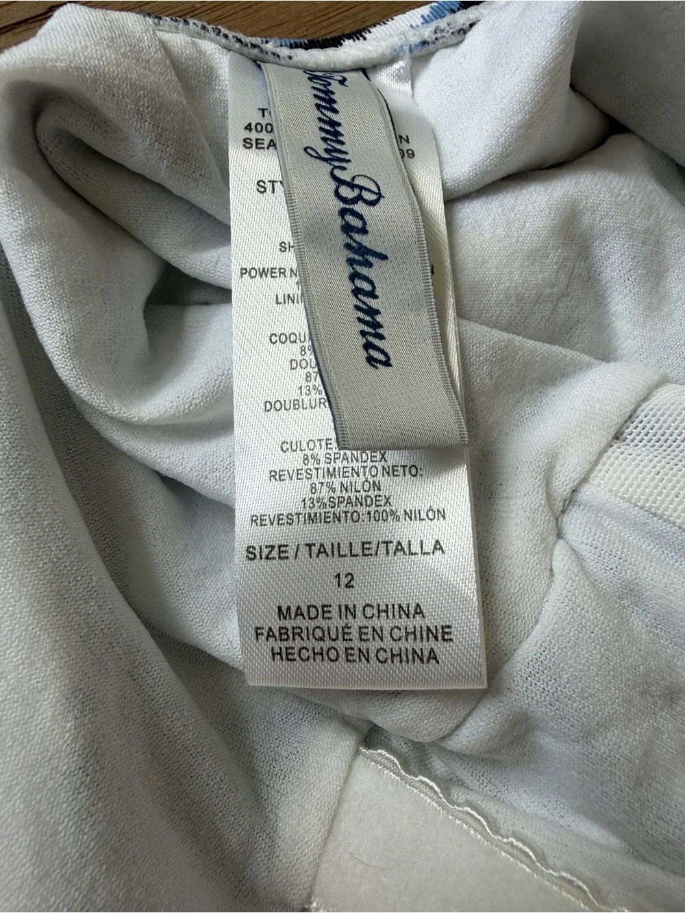 Tommy Bahama like new
