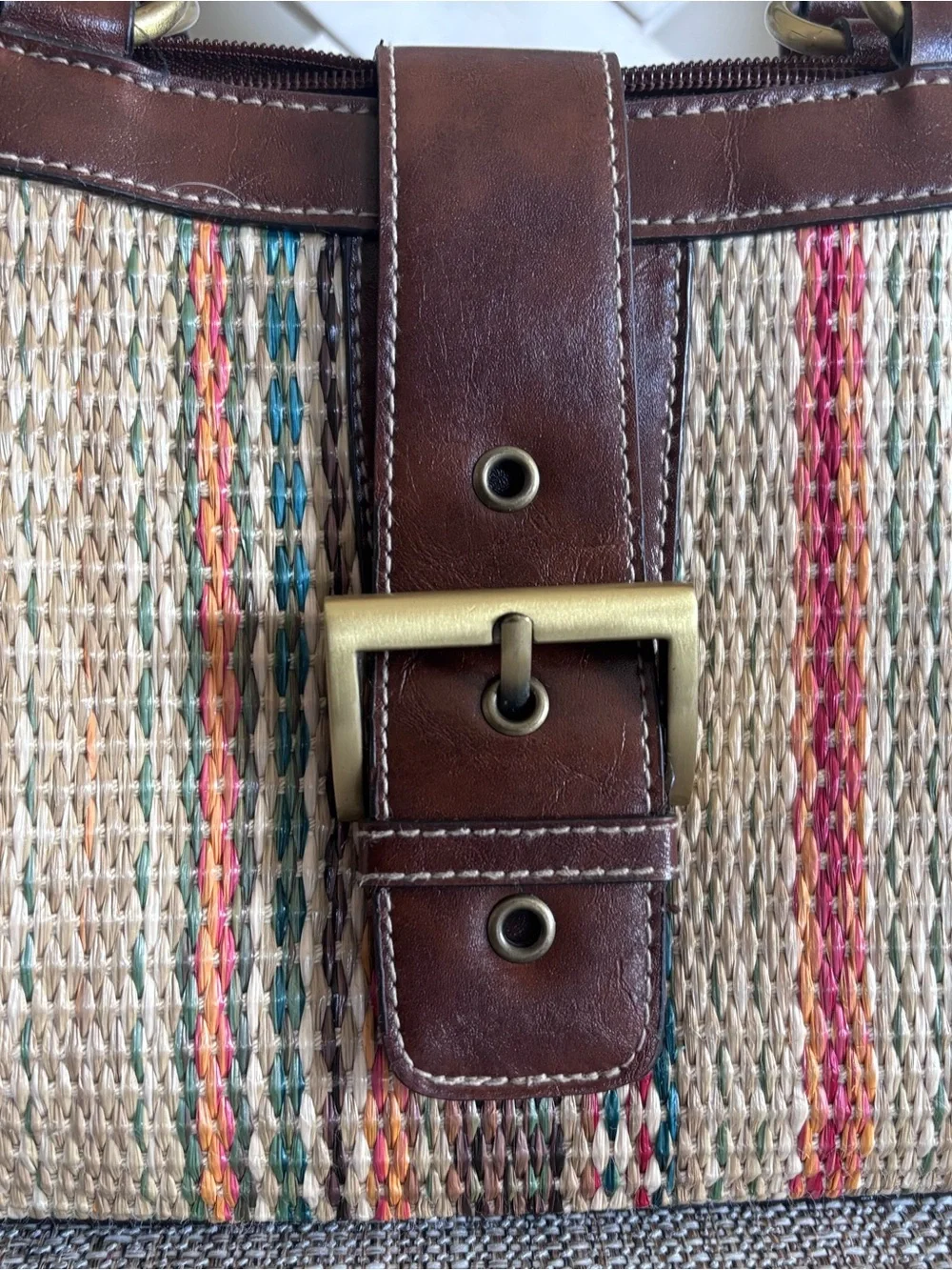 N/A brown strap signature