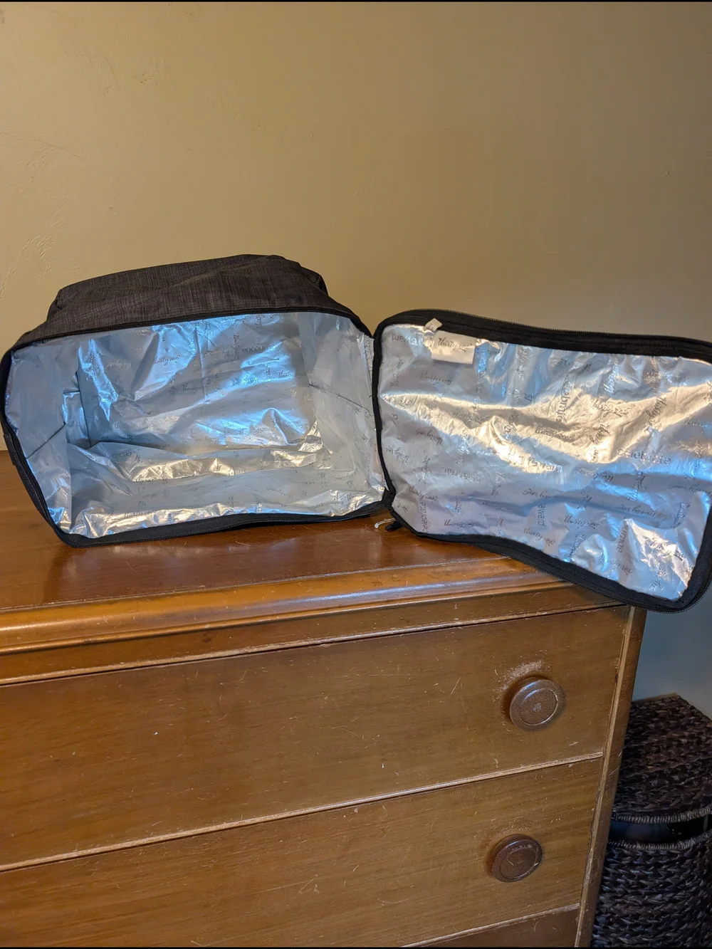 thirty-one durable black