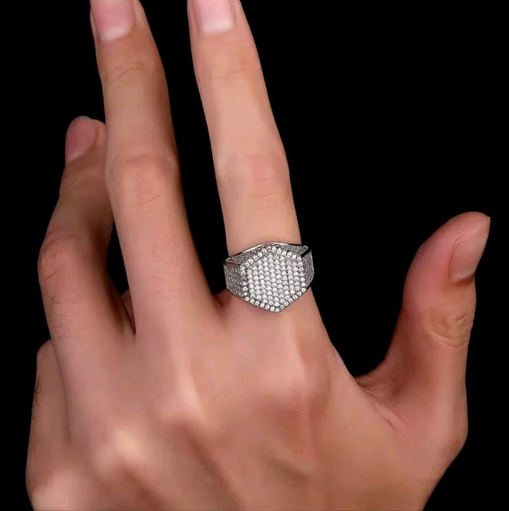boutique geometric addition silver