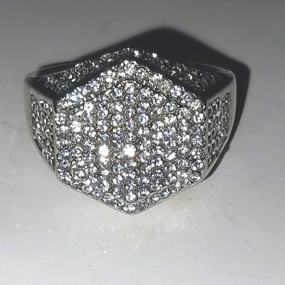 boutique silver its