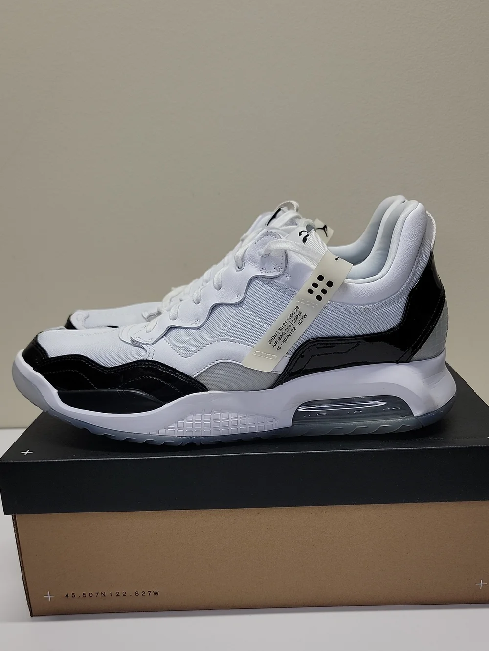 Jordan ma2 concord