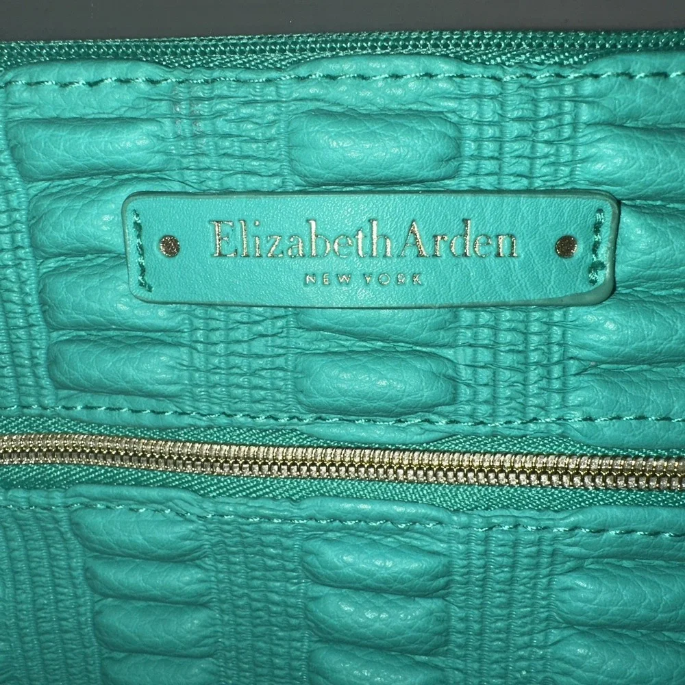 ELIZABETH ARDEN New York Green Clutch Medium Cosmetic Bag Pouch‎ Exterior Pocket
