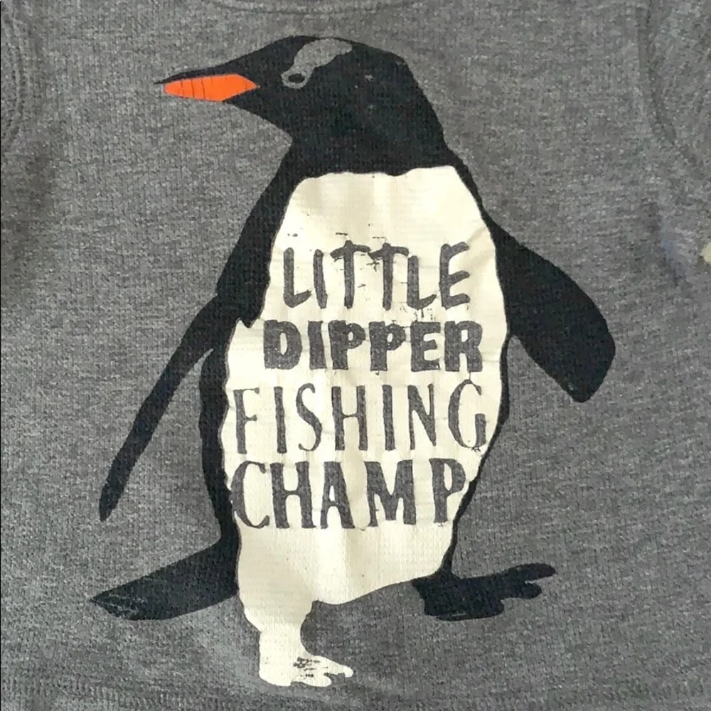 Carters save penguin