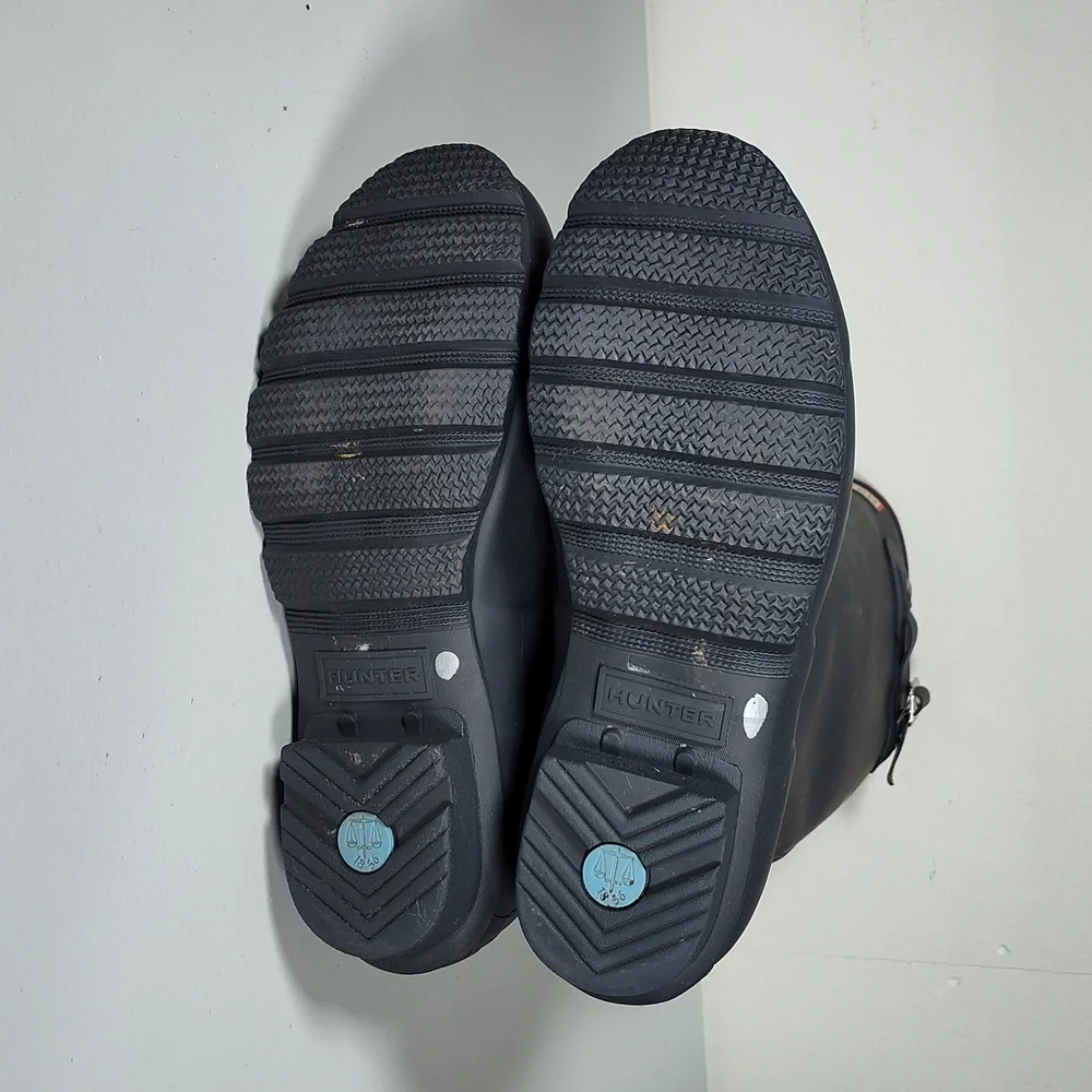 Hunter Women's Original Tall Rain Boots in‎ dark gray 7