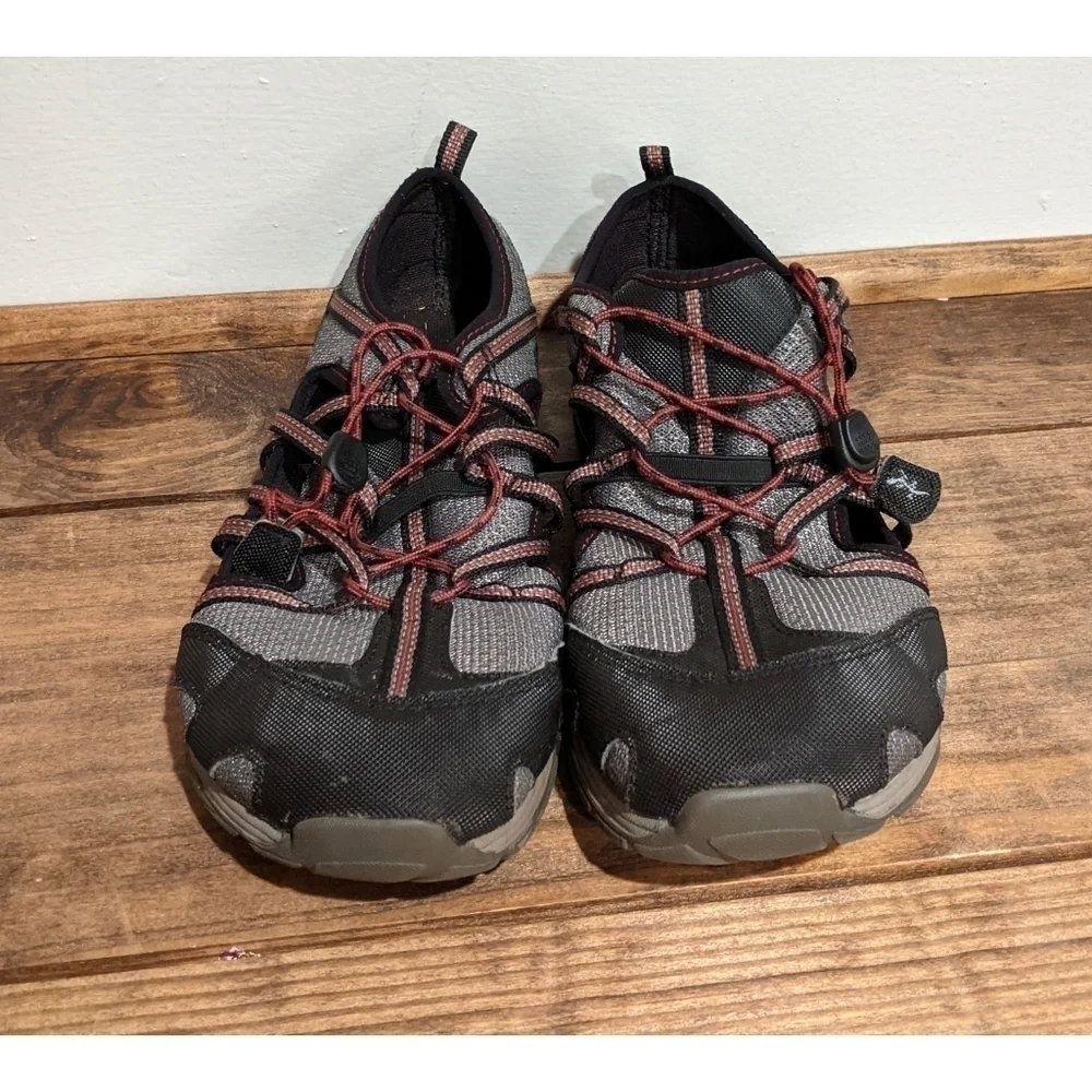 Chaco excellent pre