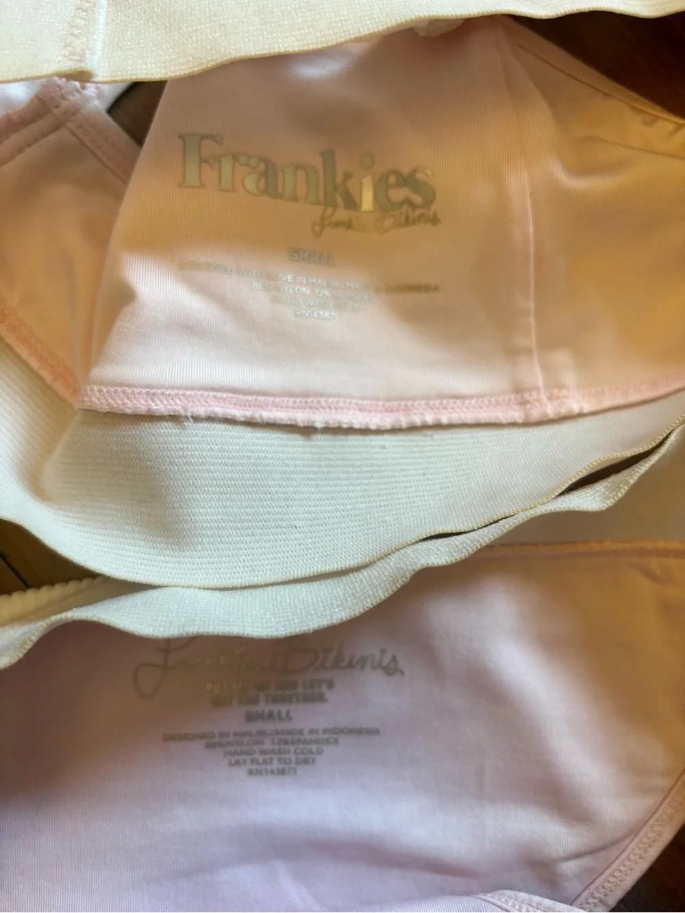 Frankies Bikinis frankie’s bikinis