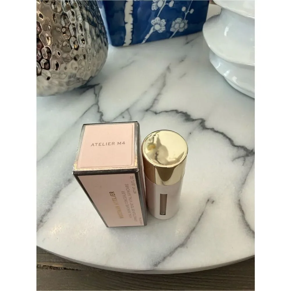 WESTMAN ATELIER Vital Skincare Concealer in M4