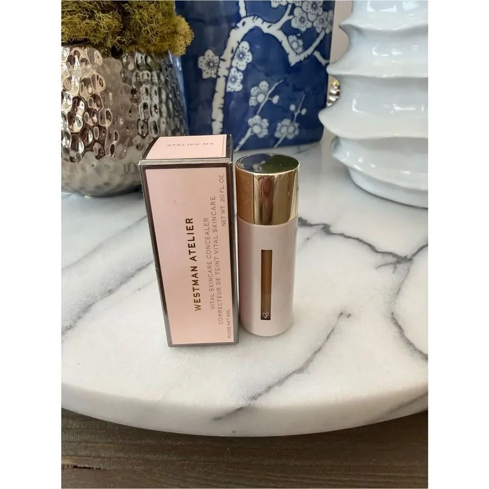 WESTMAN ATELIER Vital Skincare Concealer in M4