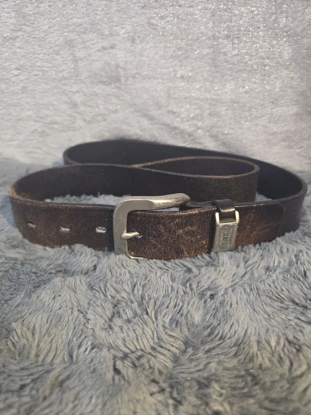 Brown Leather Men’s Belt with Brushed Silver Buckle