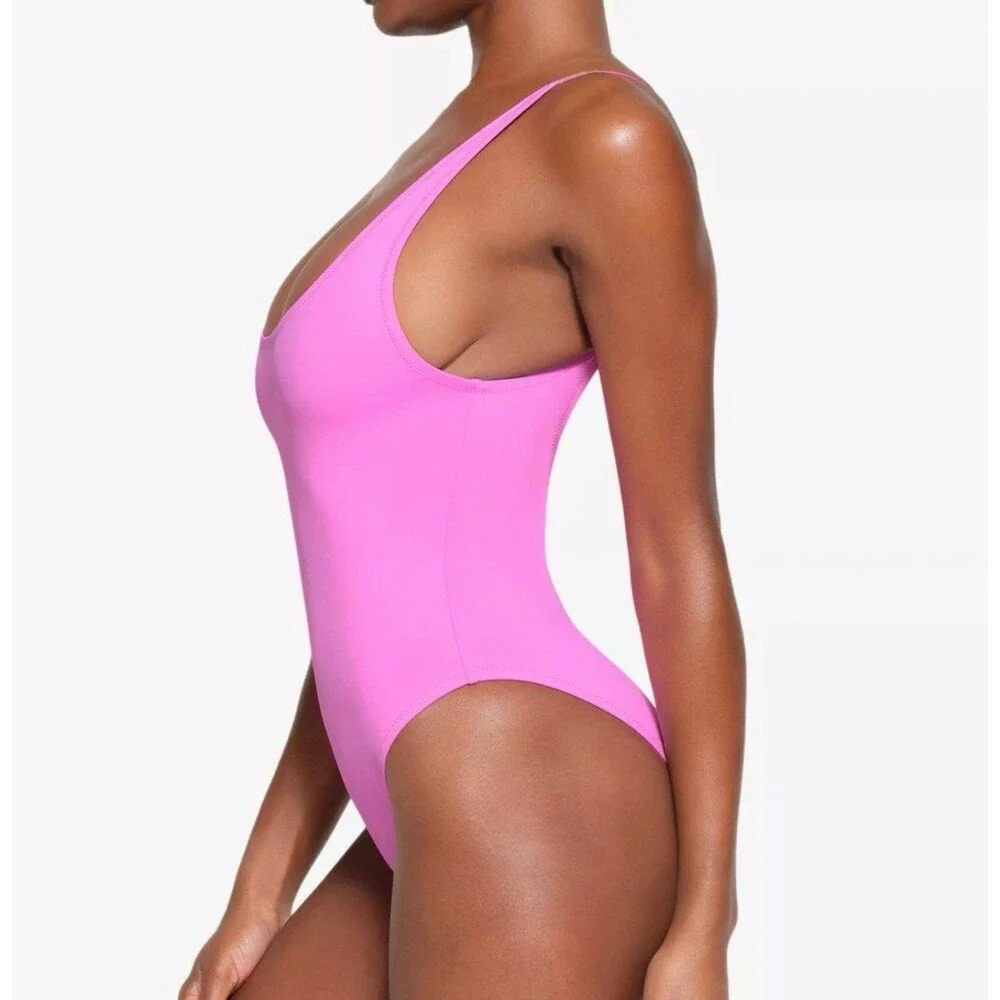 SKIMS signature swim