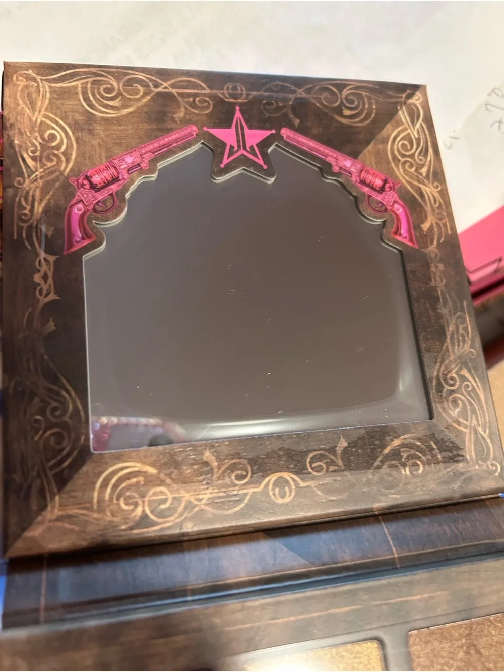 Jeffree Star Star Ranch Pink Eyeshadow Palette - Vibrant Pink Shades