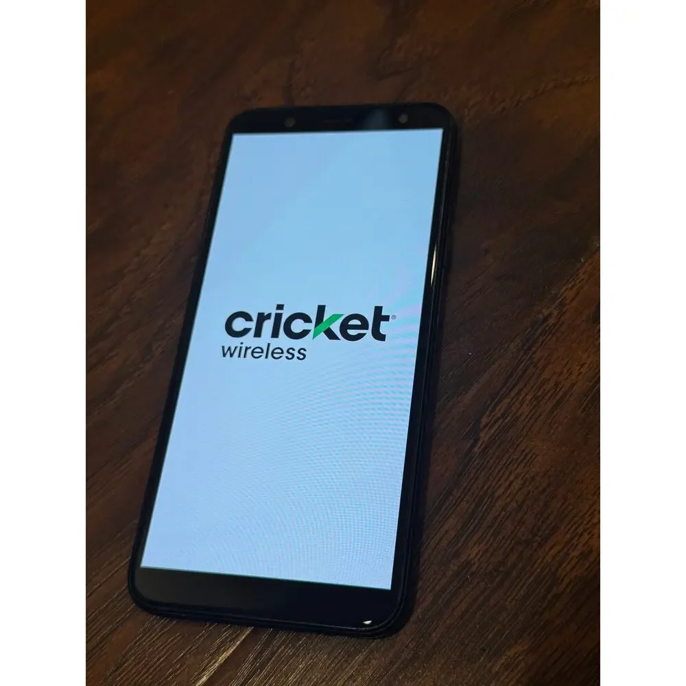 Samsung Galaxy A6 - Black - 32GB - (Cricket) - Smartphone - Works Great A600AZ