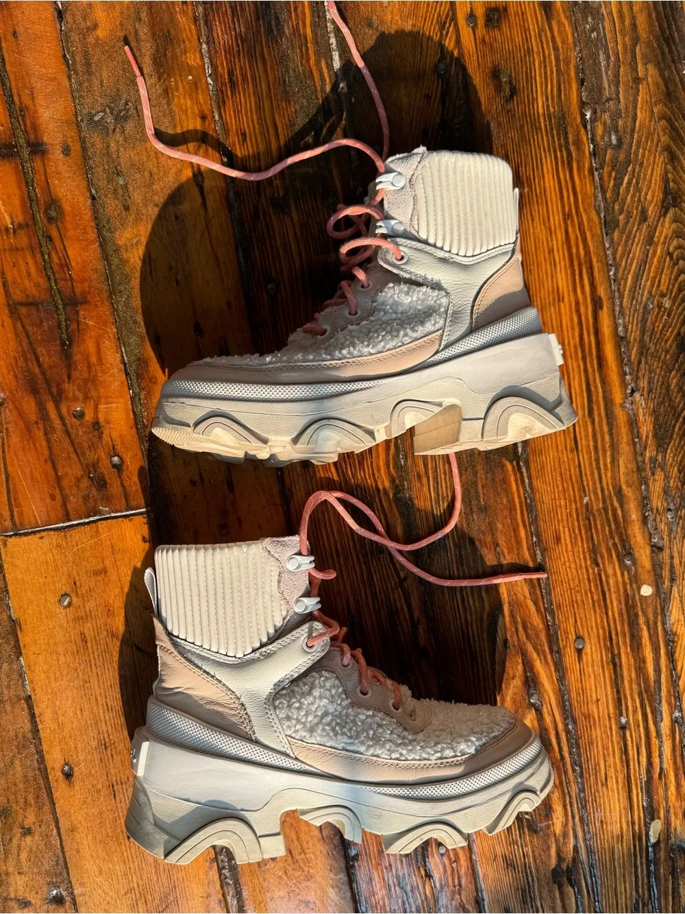 Sorel Shearling-Textured Lace-Up Boots in Cream with Pink Laces
