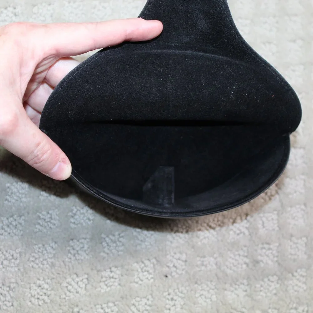 Ray-Ban product pair