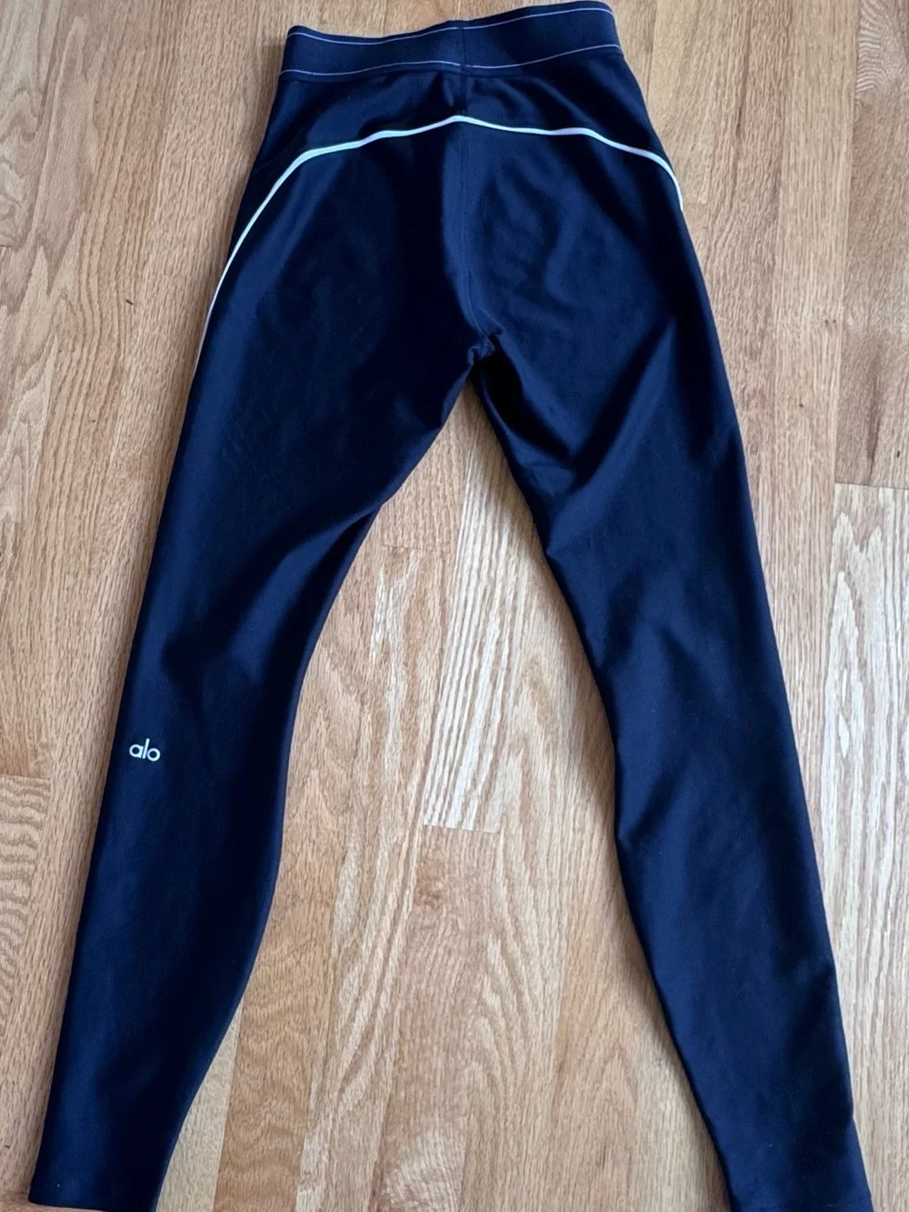 Airlift high-waist suit up leggings- Black/white