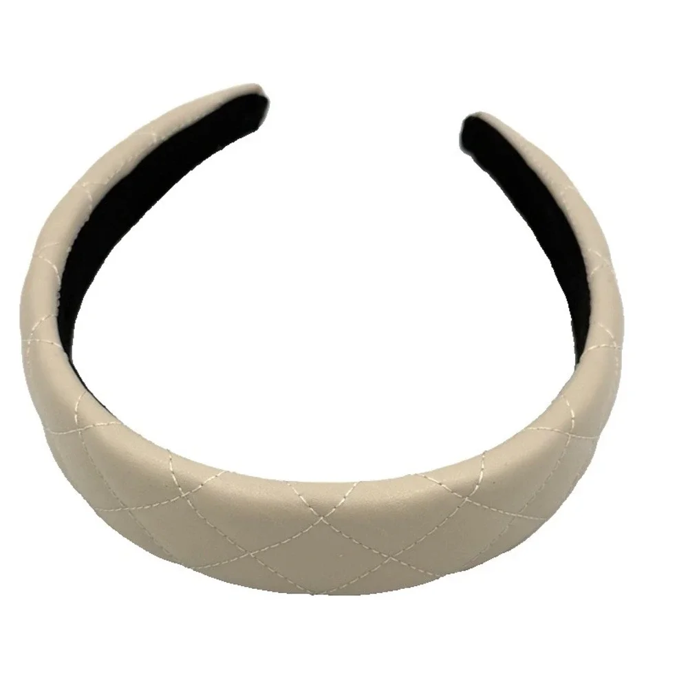 N/A handmade neutral
