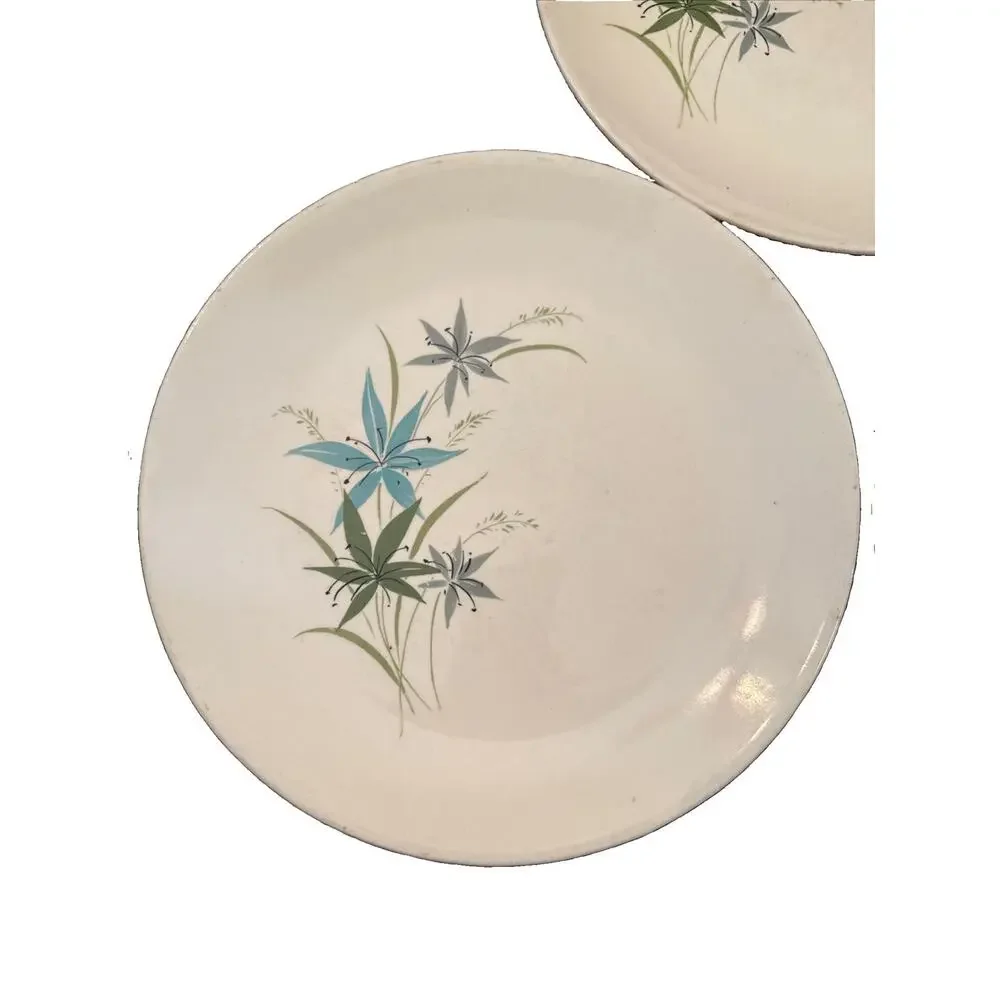 Set Of 3 Vintage MCM Sabin China Tiger Lily 9 1/4 In Dinner Plates Preowned