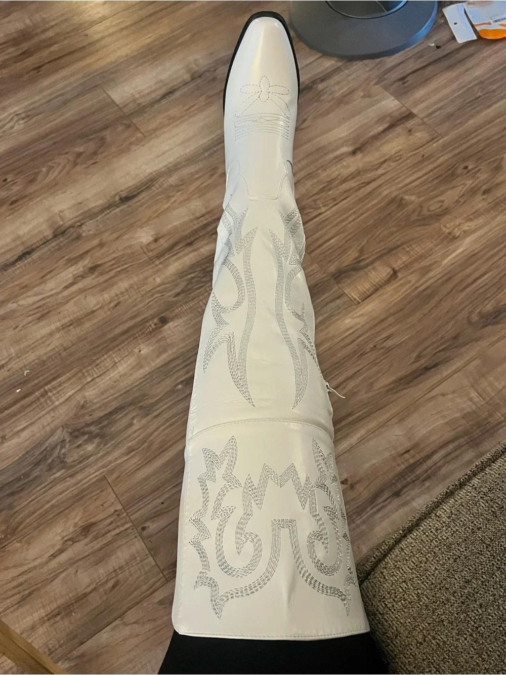 White Embroidered Western Thigh-High Boots NWOT