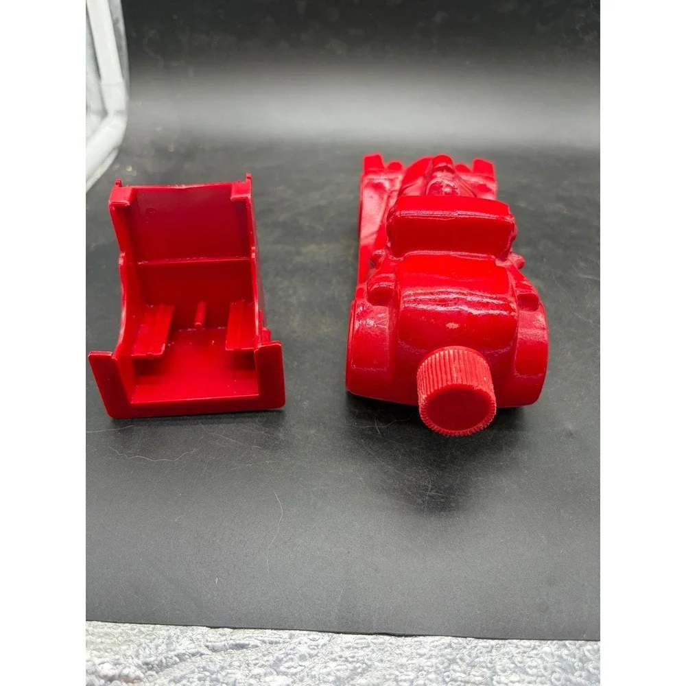 Vintage Avon Wild Country After Shave Red Fire Engine Pumper Decanter 6oz Bottle