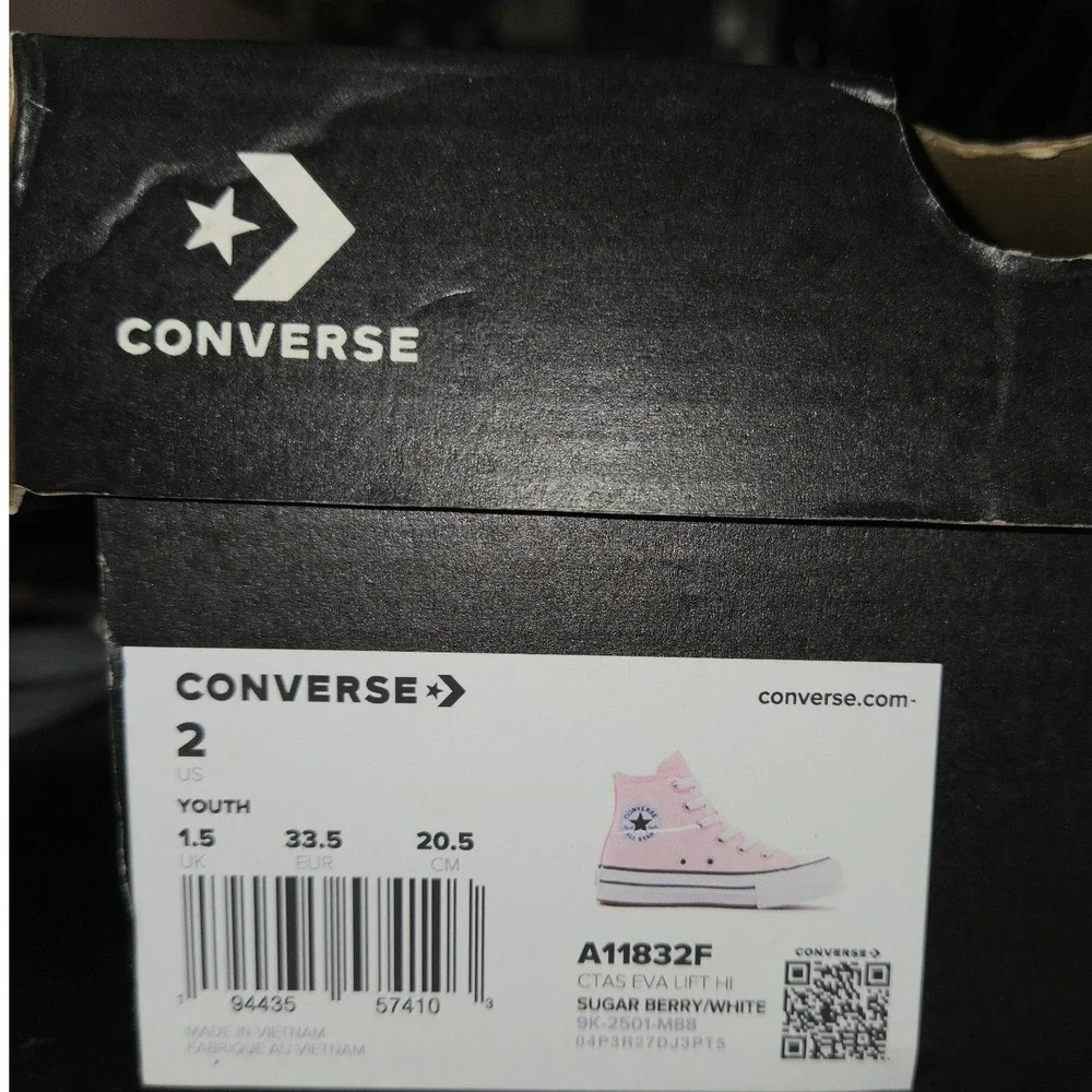 Converse white pattern up