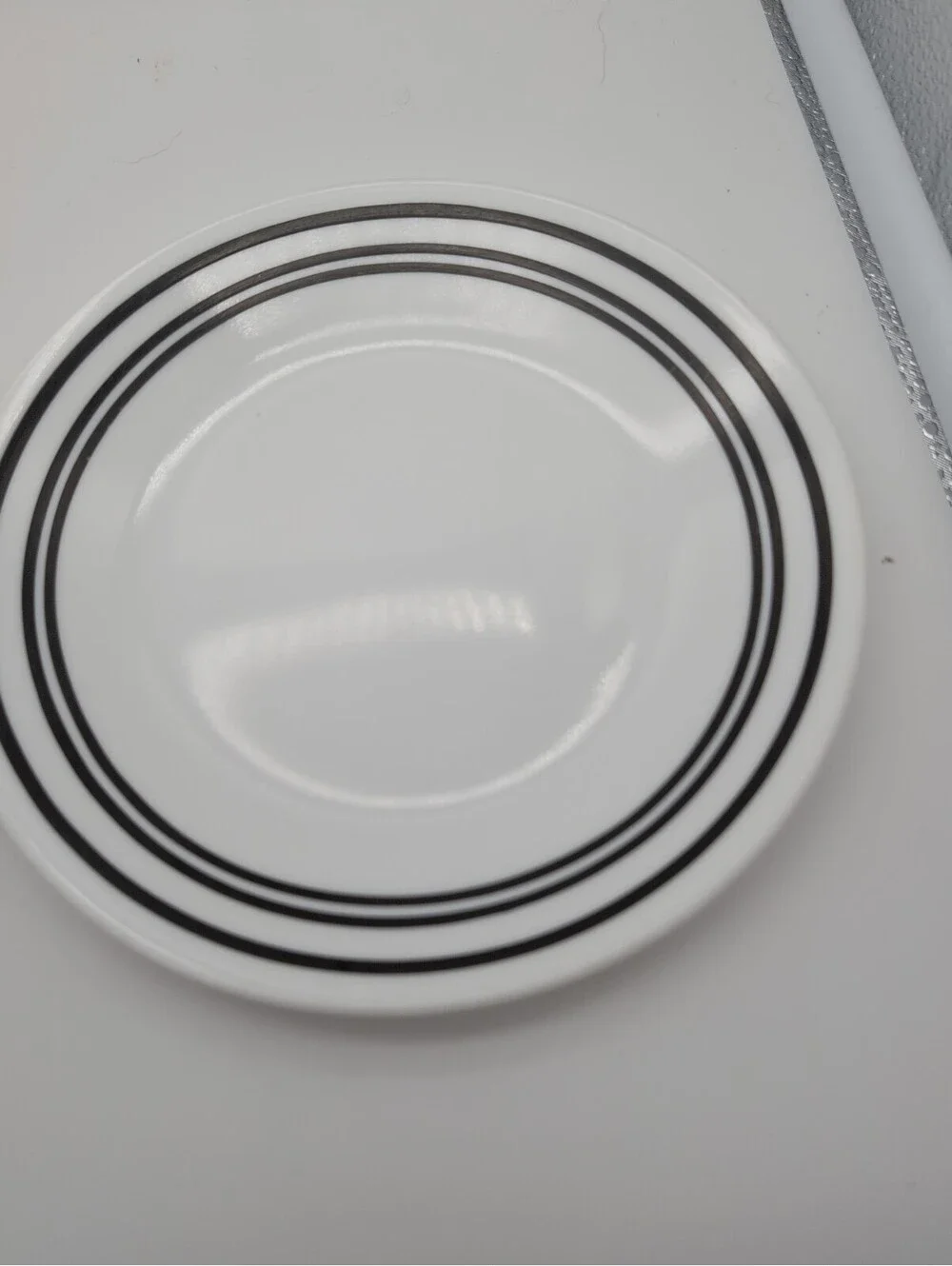Corelle description plate