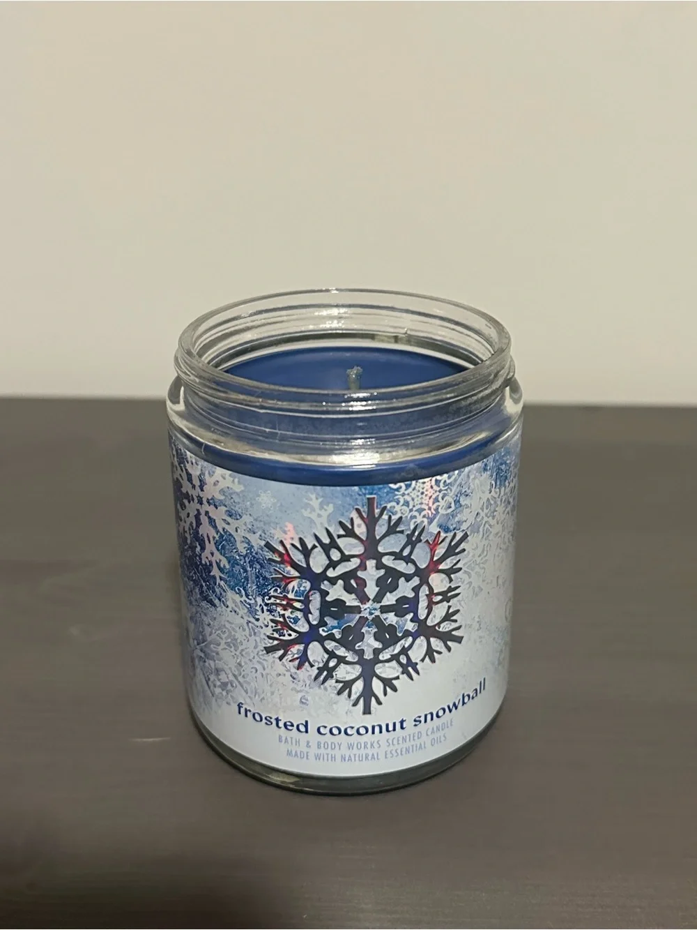 ❄️ Bath & Body Works Frosted Coconut Snowball Single-Wick Candle