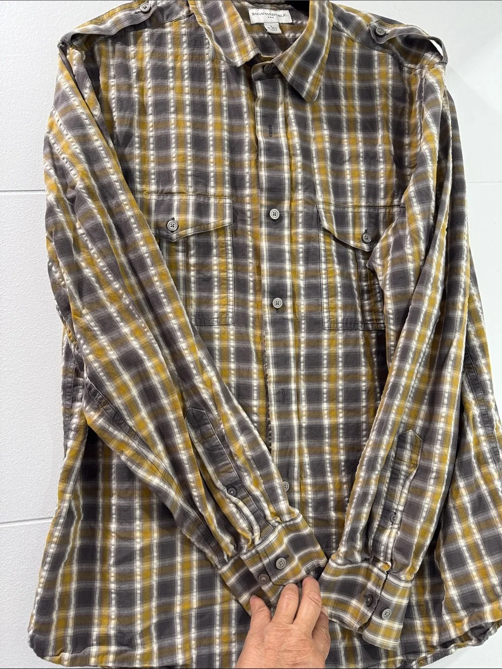 Banana Republic lightweight plaid