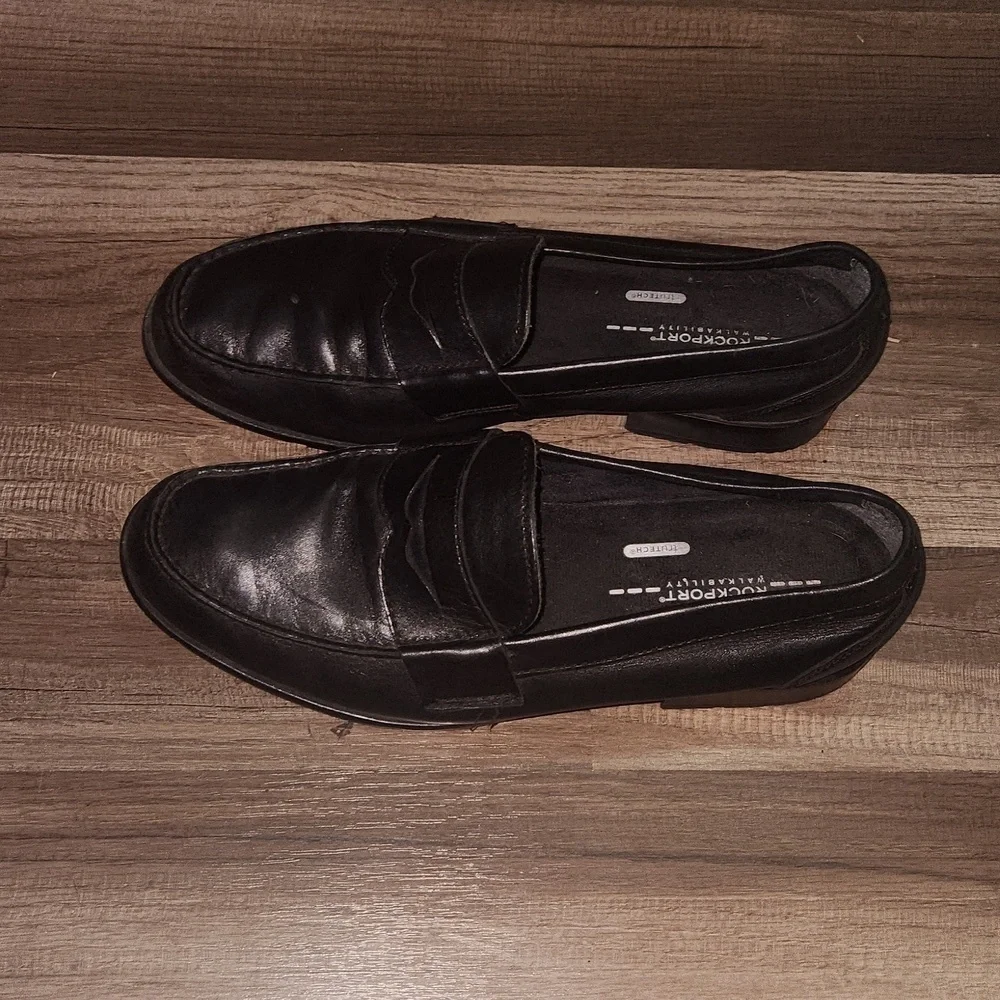 Rockport walkability loafers