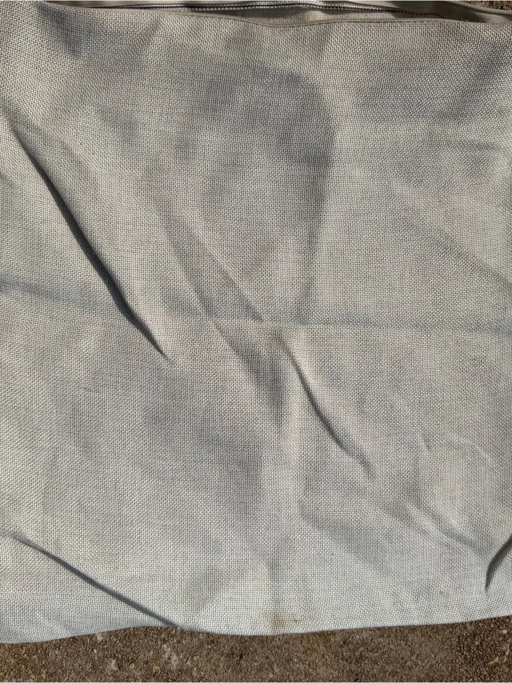 None or keywords décor