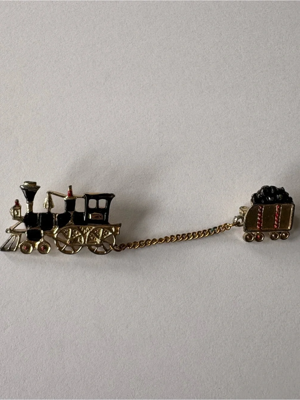 Vintage Gold Tone Steam‎ Locomotive Train Wagon Collectible Brooch Lapel Pin
