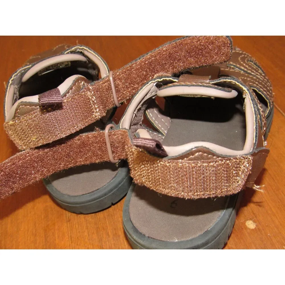Carters boots home
