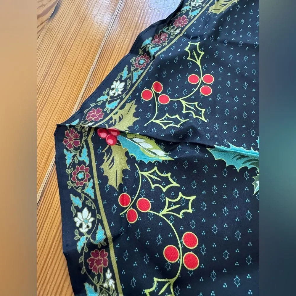 NWT Vera Bradley Holiday Silk Scarf
