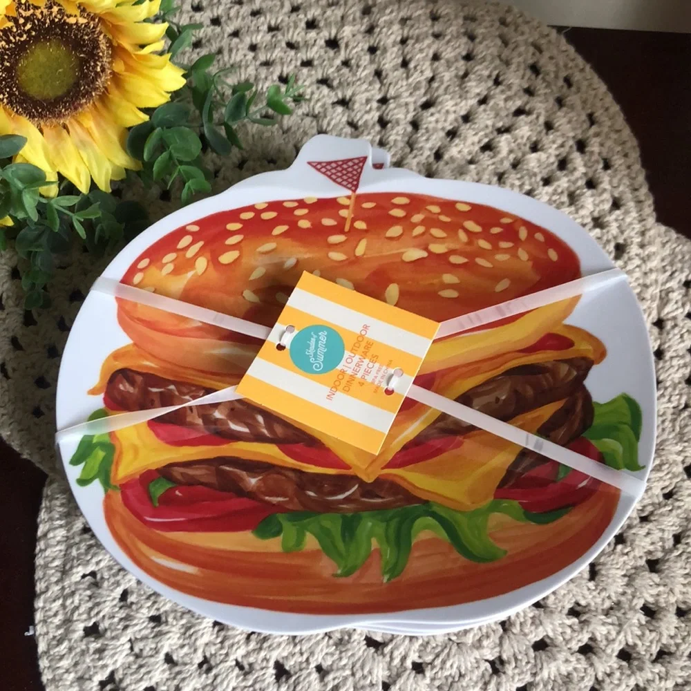 Novelty Cheeseburger Melamine Dinner Plates Outdoor BBQ Picnic