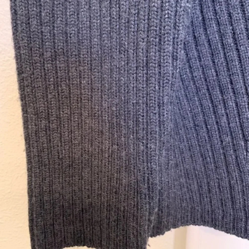 Banana Republic charcoal 100%