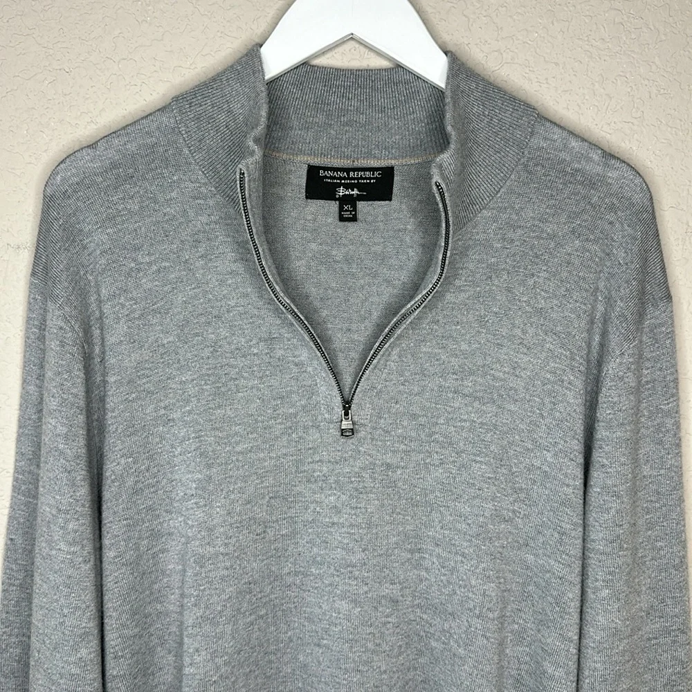 Banana Republic photos zip all