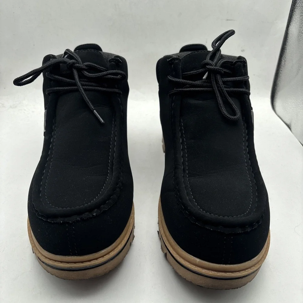 Lugz forward toe them