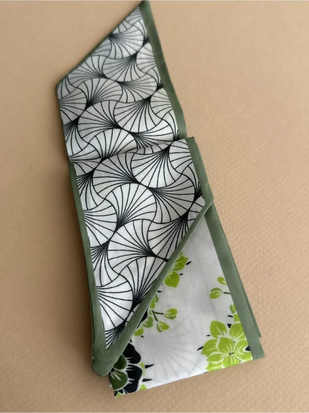 Anthropologie lightweight floral
