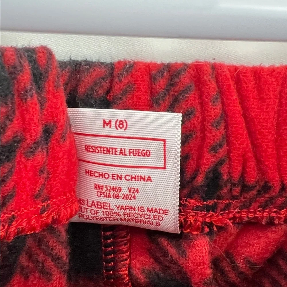 Girl’s Fleece Pants - Red Plaid - Size 8 Medium