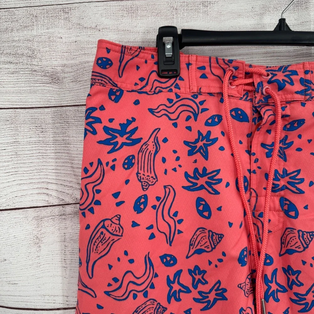 Southern Tide waist 18