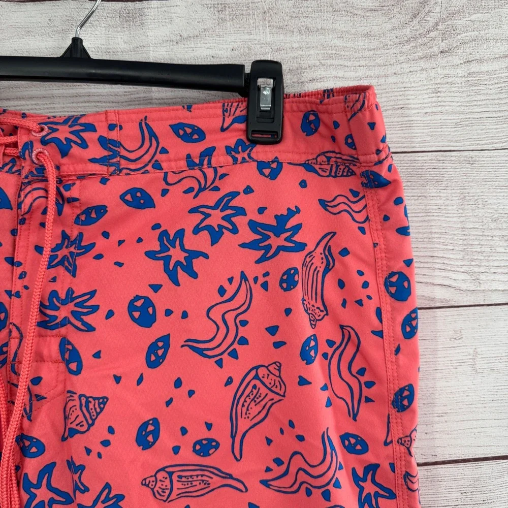 Southern Tide waist 18