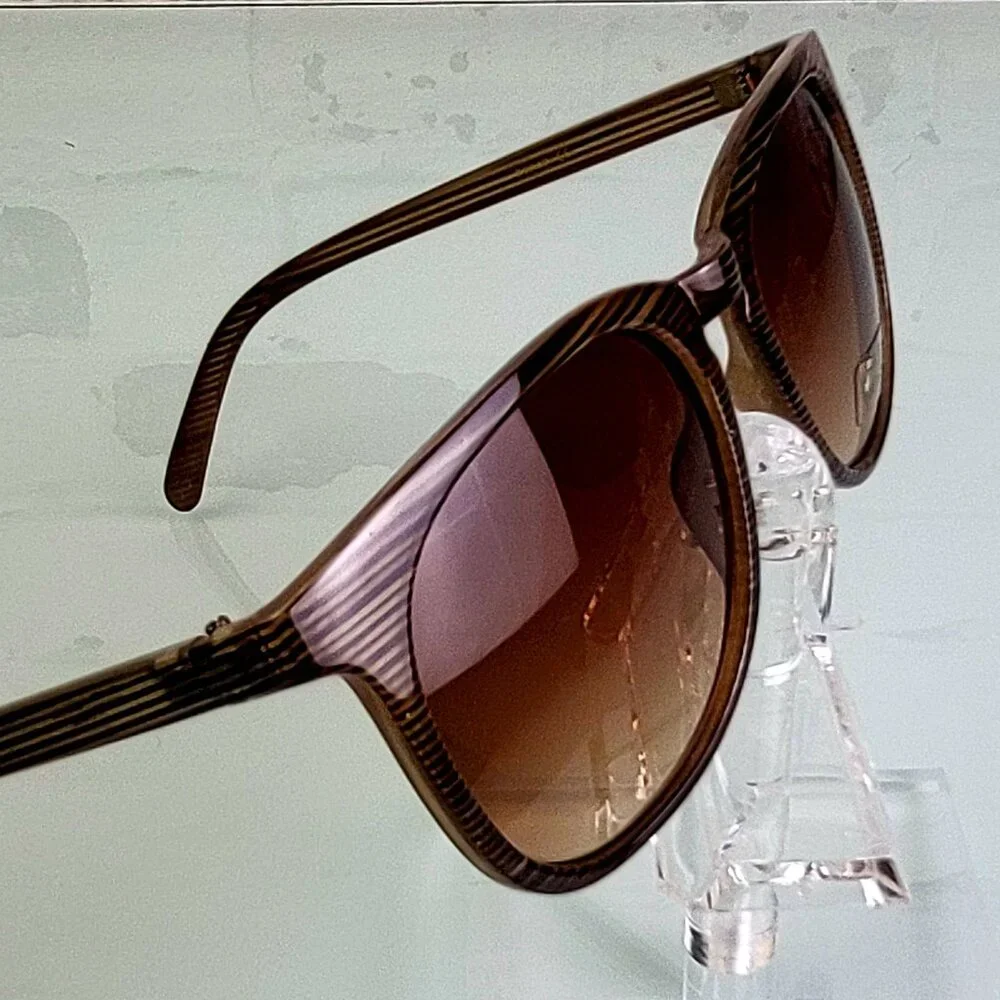 NWOT DESIGNER INSPIRED WOODGRAIN PATTERN SUNGLASSES (2 for $25)