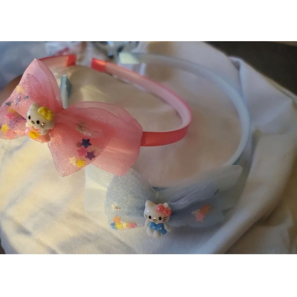 None set plastic attached